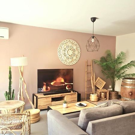 Appartcosy Emplacement Ideal Avec Terrasse & Parking Prive Nîmes Exteriör bild