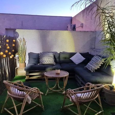 Appartcosy Emplacement Ideal Avec Terrasse & Parking Prive Nîmes Exteriör bild